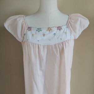 Vintage Berkliff Long Night Gown M 36 Pale Pink Cotton Blend Cottage USA